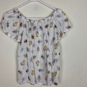 Heidi Soto Designers- White Top w/ masks size sm